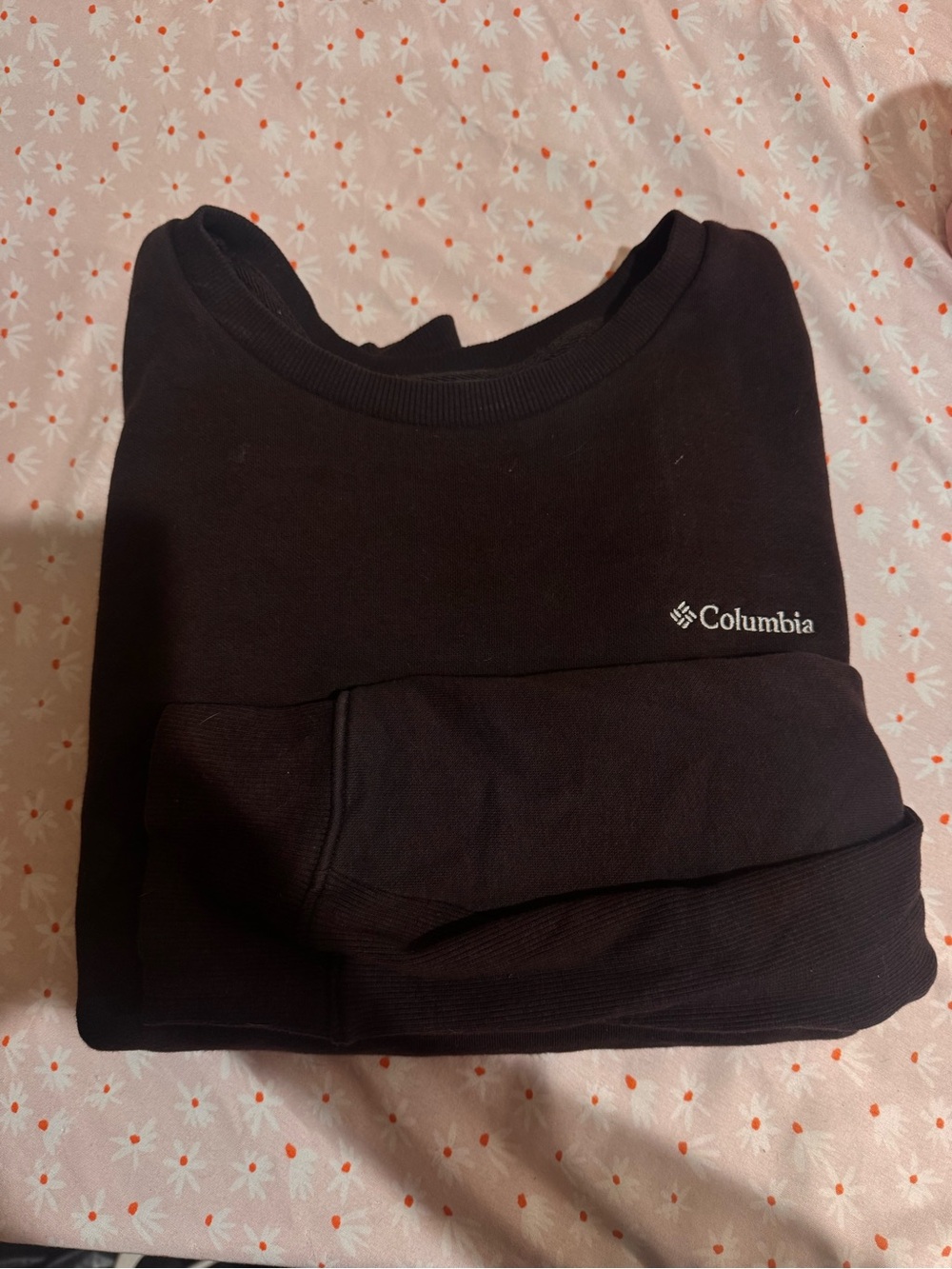 Columbia Pullover Cropped Sweatshirt in Dark Brown